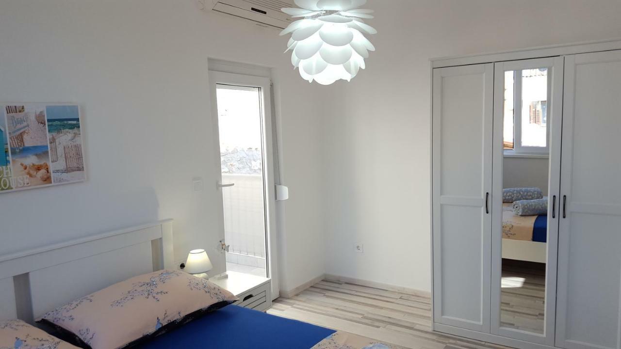 Apartment Imperia *** Пула Екстериор снимка
