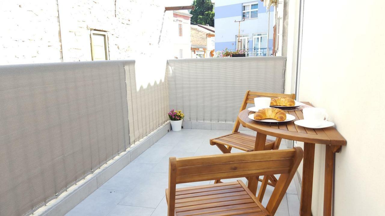 Apartment Imperia *** Пула Екстериор снимка